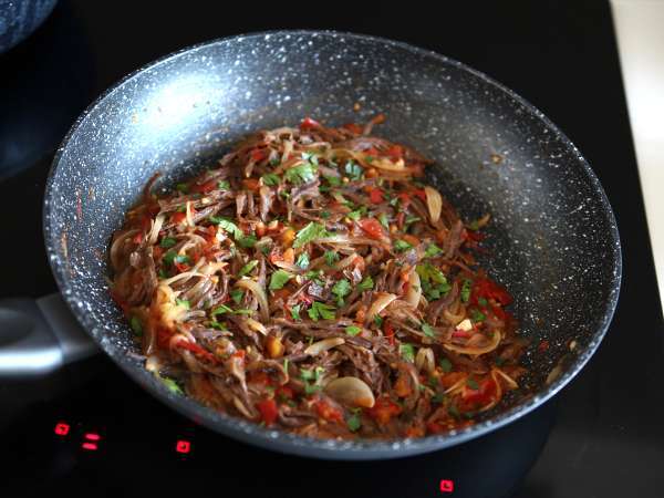 Bandeja Paisa, lezzet ve gelenek dolu Kolombiya yemeği - Hazırlık adım 4