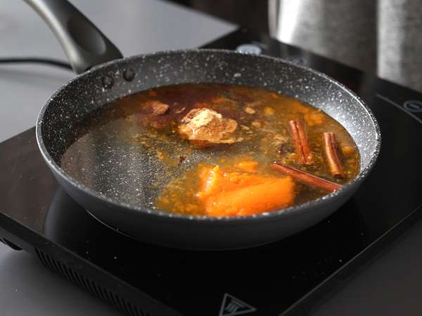 Ev yapımı balkabağı şurubu, sonbahar/kış içecekleri için mükemmel - Hazırlık adım 4