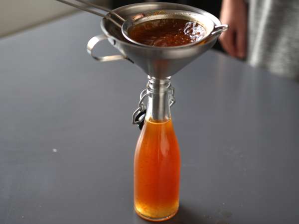 Ev yapımı balkabağı şurubu, sonbahar/kış içecekleri için mükemmel - Hazırlık adım 6