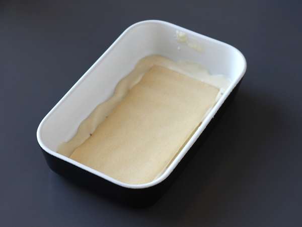 Ekstra eriyen ricotta ve ıspanaklı lazanya - Hazırlık adım 7