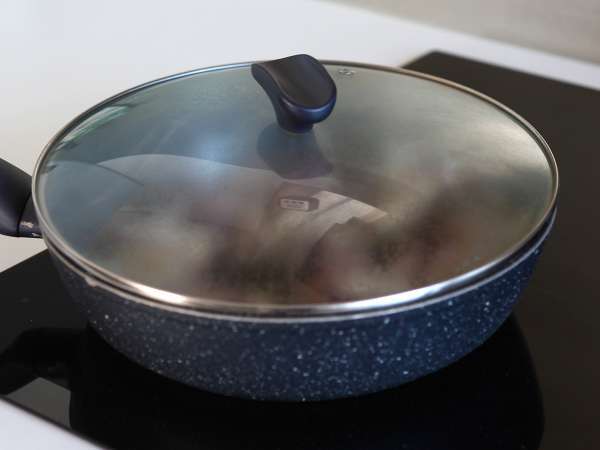 Arpacık soğanlı ve beyaz peynirli tarte tatin, karşı konulmaz tuzlu versiyon! - Hazırlık adım 2