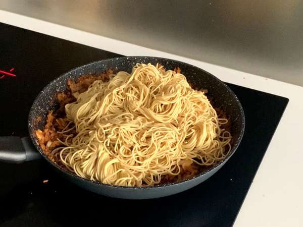 Çin noodle wok (sebze ve dokulu soya proteini) - Hazırlık adım 4