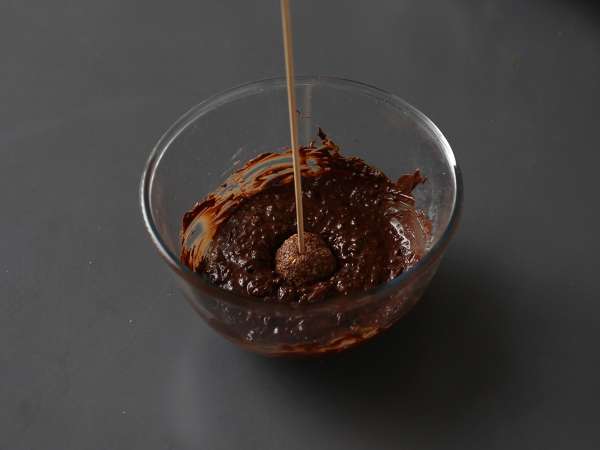 Ev yapımı Ferrero tarzı rochers - Hazırlık adım 10