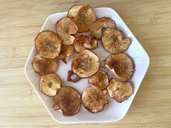 Air Fryer'da tarçınlı elma cipsi - Hazırlık adım 6