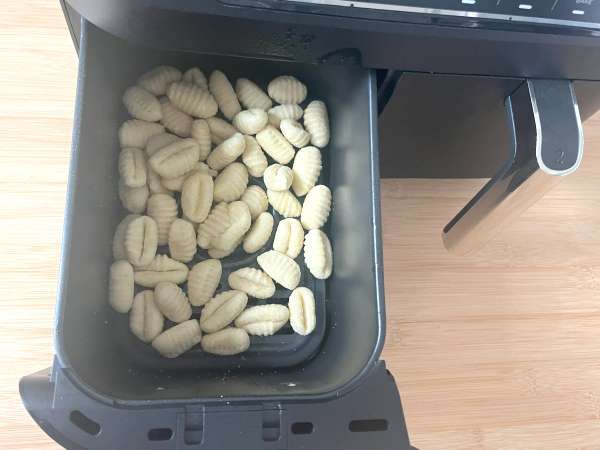 Hava fritözü ile çıtır çıtır, yumuşacık gnocchi, sadece 10 dakikada hazır! - Hazırlık adım 1
