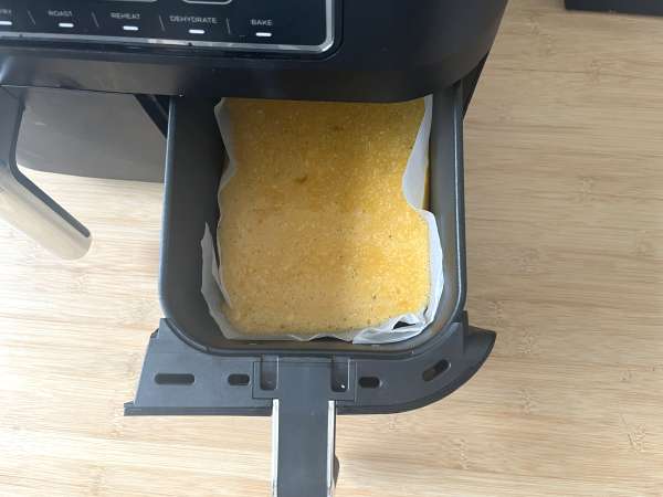 Fritözde omlet, mutfakta hiçbir şeyi kirletmeden hafif bir tarif! - Hazırlık adım 2