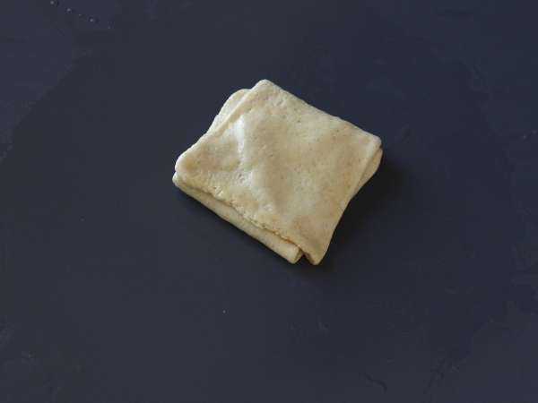 Msemmen, Ramazan için mükemmel Fas usulü lapa lapa krep! - Hazırlık adım 10