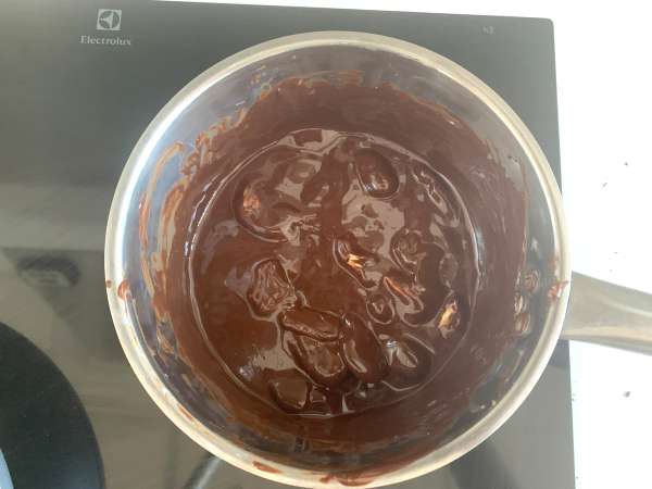 Ekstra akıcı Air Fryer çikolatalı fondanlar! - Hazırlık adım 5