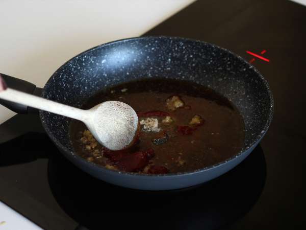 Baharatlı gochujang soslu Kore usulü kızarmış tavuk - Dakgangjeong - Hazırlık adım 4