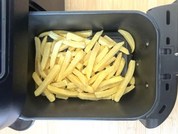 Air Fryer ile süper çıtır donmuş patates kızartması! - Hazırlık adım 1