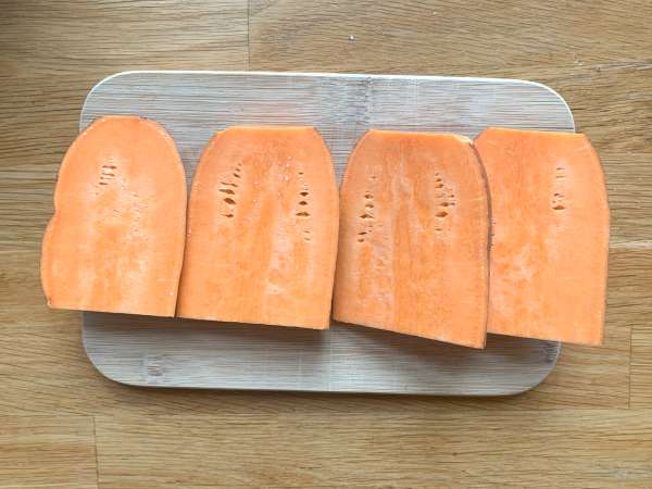 Çıtır çıtır, çiğnenebilir bir sonuç için Hava Fritözünde tatlı patates kızartması! - Hazırlık adım 1