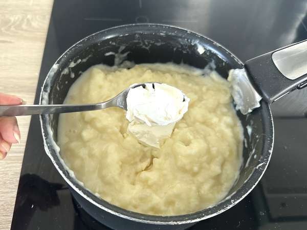 Kremalı ve kolay manyok püresi - Hazırlık adım 5