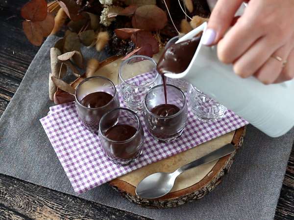 Brigadeiro de colher, bayram günlerinin en popüler tatlısı! - Hazırlık adım 4