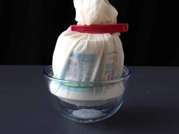 Ev yapımı Skyr nasıl yapılır? Kolay ve ekonomik bir tarif! - Hazırlık adım 3