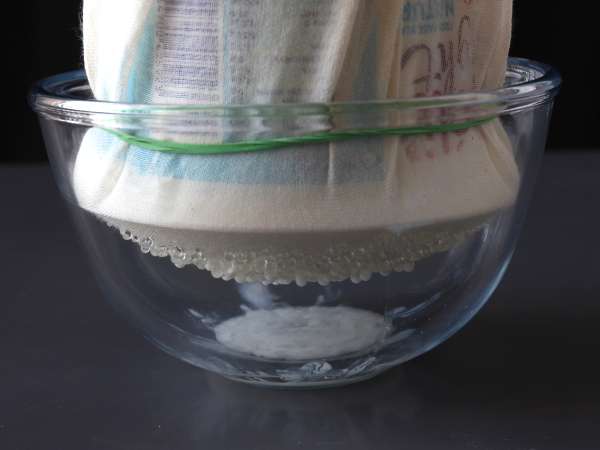 Ev yapımı Skyr nasıl yapılır? Kolay ve ekonomik bir tarif! - Hazırlık adım 4