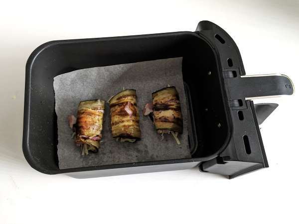 Fritözde patlıcan ruloları - Hazırlık adım 5