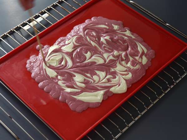 Kişiye özel çikolata, Anneler Günü için son dakika hediye fikri! - Hazırlık adım 3