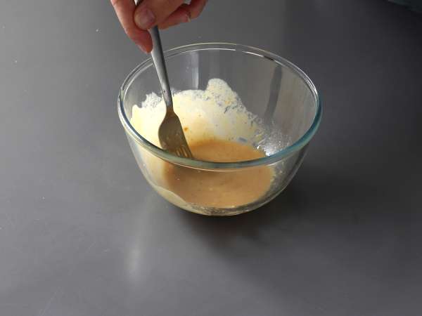 Yer fıstığı soslu sebzeli tagliatelle salatası - Hazırlık adım 1