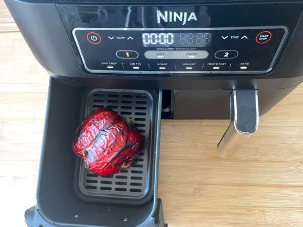 Fritözde közlenmiş biber salatası - Hazırlık adım 1