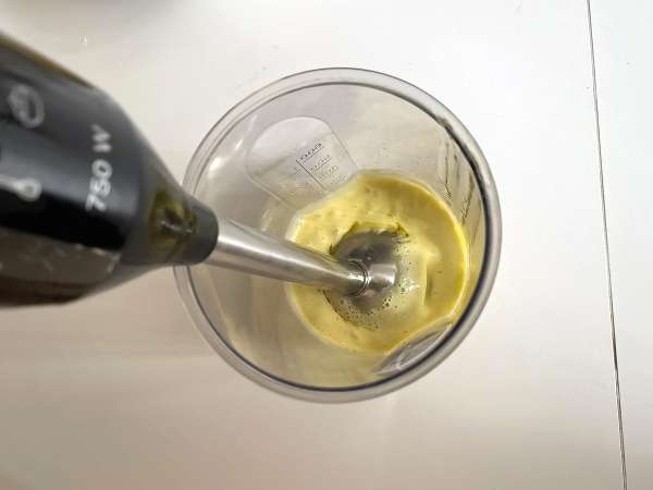 Ev yapımı mayonezli Rus salatası - Hazırlık adım 3