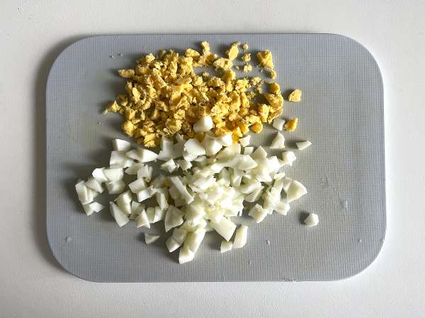 Ev yapımı mayonezli Rus salatası - Hazırlık adım 6