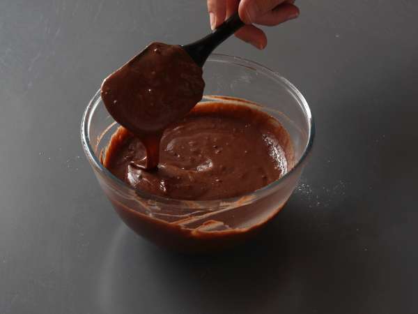 En iyi çikolatalı kekler: kocaman ve nemli - Hazırlık adım 3