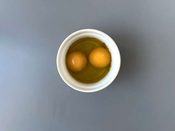 Air Fryer sürülmüş şekerlenmiş yumurta sarısı - Hazırlık adım 2