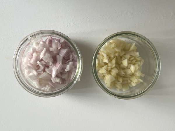 Ispanaklı ve mantarlı börek - Hazırlık adım 2