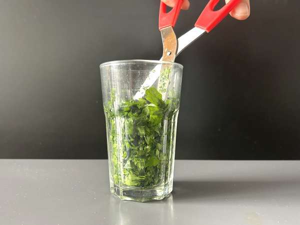 Ispanaklı ve mantarlı börek - Hazırlık adım 3