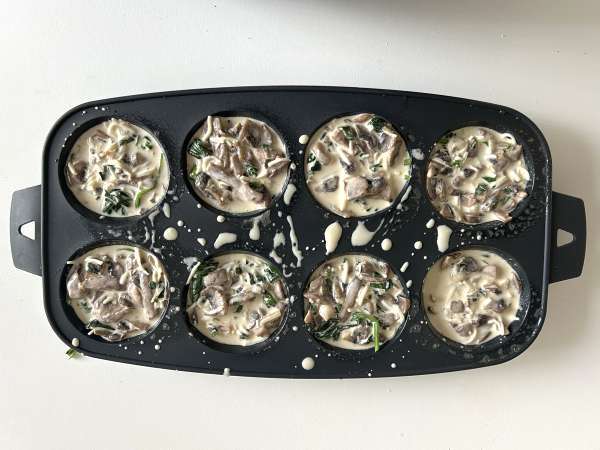 Ispanaklı ve mantarlı börek - Hazırlık adım 10