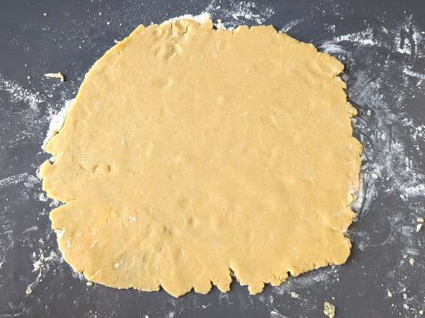 Çilek reçelli Sevgililer Günü tartları: romantik ev yapımı ikramlar - Hazırlık adım 3