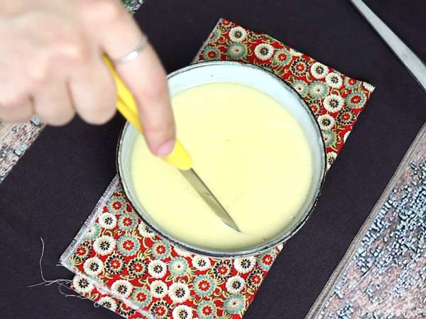 Çin usulü buharda pişmiş yumurta: Çin usulü buharda pişmiş ipeksi yumurta tarifi, sadece iki malzemeyle! - Hazırlık adım 4