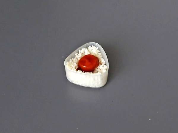 Soya sosunda korunmuş yumurta sarısı ile onigiri - Hazırlık adım 5