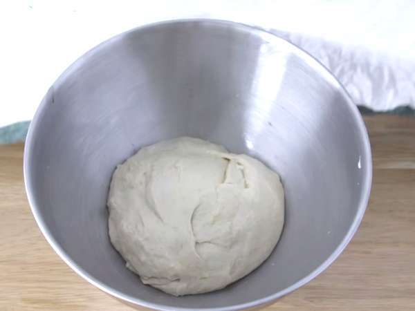 Nemli Margherita pizza - Hazırlık adım 5