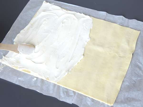 Airfryer ile pul pul peynir kıvrımları - Hazırlık adım 1