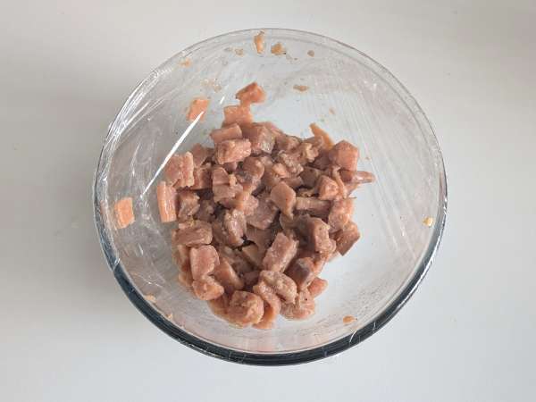 Burrata ve kremalı, çıtır antep fıstıklı somon lazanya - Hazırlık adım 2