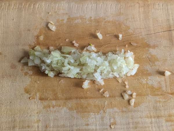 Bezelye ve jambonlu graten ile kremalı fırında makarna - Hazırlık adım 1