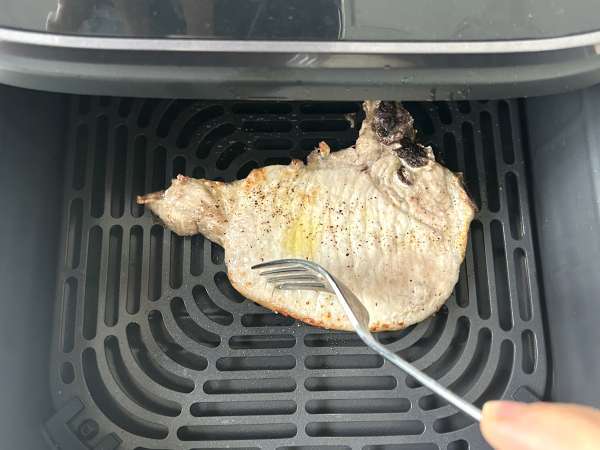 Airfryer'da domuz pirzolası nasıl pişirilir? - Hazırlık adım 3