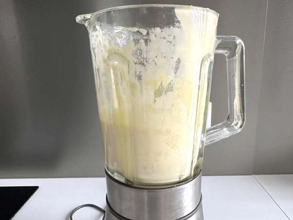 Sardalya keki: basit, nemli ve lezzetli bir tarif - Hazırlık adım 6