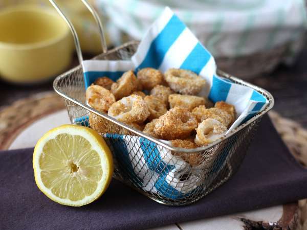 Hava fritözünde kalamar halkaları çıtır ve hafif - Hazırlık adım 8