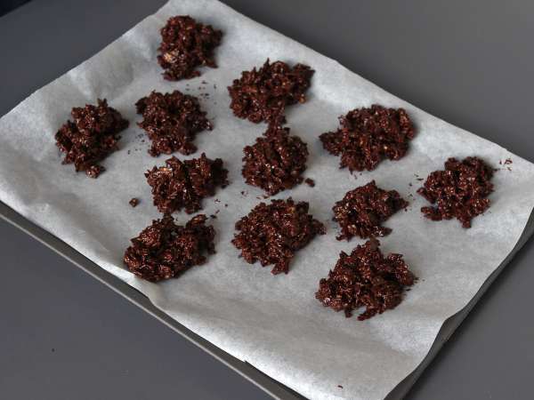 Kum Gülleri İçinde Çikolatalı Pringles - Hazırlık adım 4