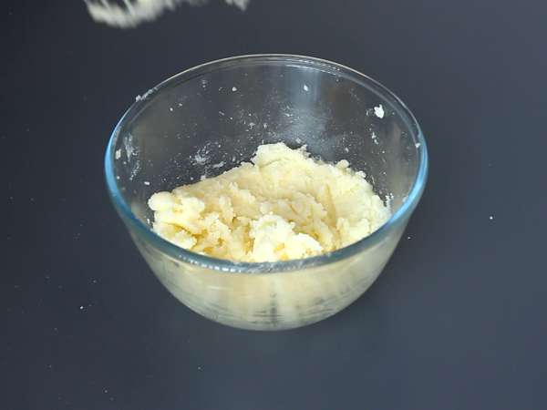 Matcha Çaylı Mermer Kek - Hazırlık adım 2