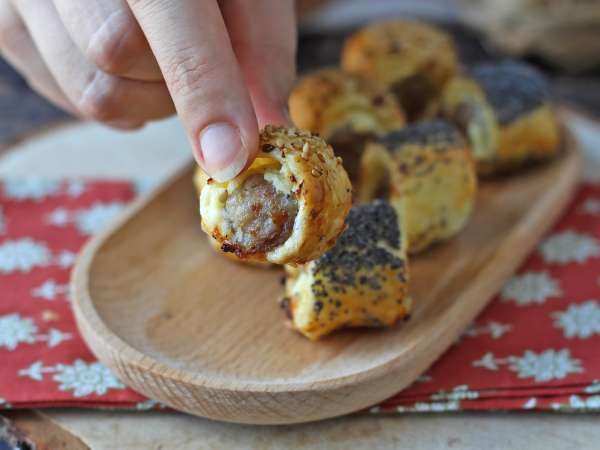 Hava fritözünde sosisli ve peynirli rustici - Hazırlık adım 10
