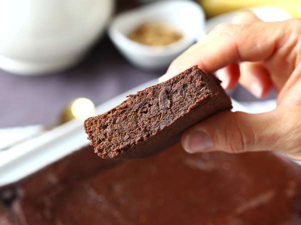 Çikolatalı ve kırmızı fasulyeli proteinli brownie - Hazırlık adım 7