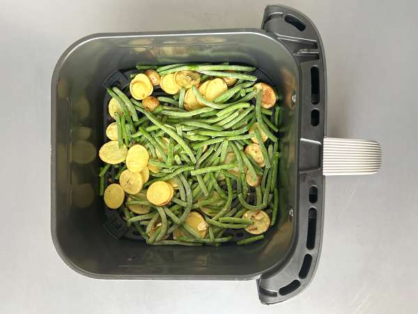 Air Fryer’da Berlam ve Beyaz Şarap Sosu, Patates ve Sebzeler - Hazırlık adım 3