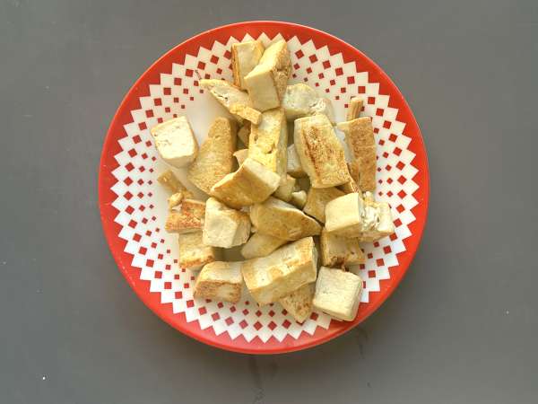 Palak tofu: tofu ve ıspanaklı Hint körisi - Hazırlık adım 6