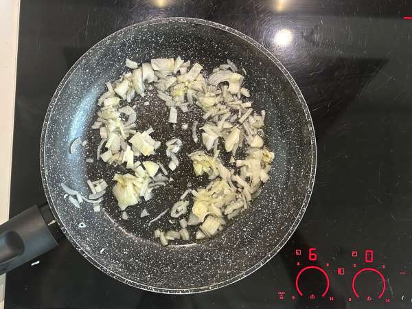 Air Fryer’da Dauphinois usulü balkabağı grateni - Hazırlık adım 1