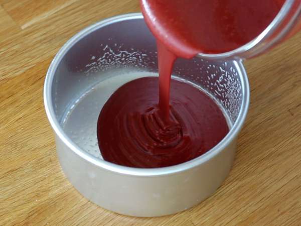 Cadılar Bayramı'na özel Red Velvet kek! - Hazırlık adım 5