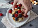 Meyveli, çikolatalı ve krem şantili waffle - Hazırlık adım 7