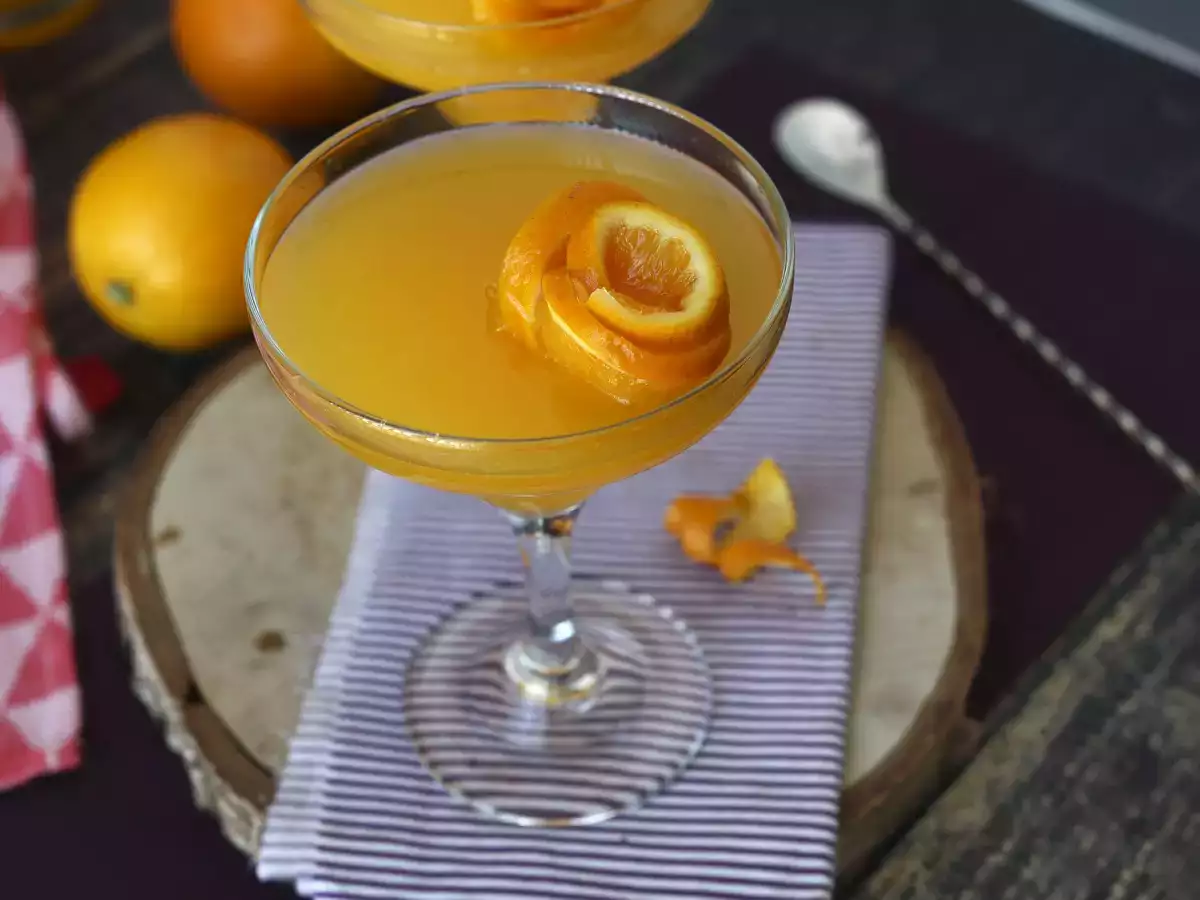 Agua de Valencia, evde yapabileceğiniz cava ve portakallı Akdeniz kokteyli. - fotoğraf 3